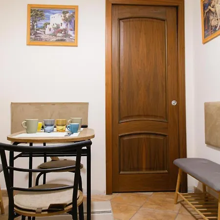 Apartment Dimora La Stella Naples